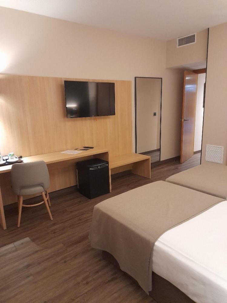 Sommos Hotel Benasque Spa Esterno foto